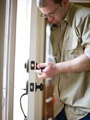Keystone Locksmith Shop Portland, OR 503-610-9270 - lock-opening